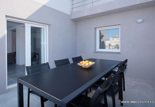 Villa in Empuriabrava - LV03 FRESER