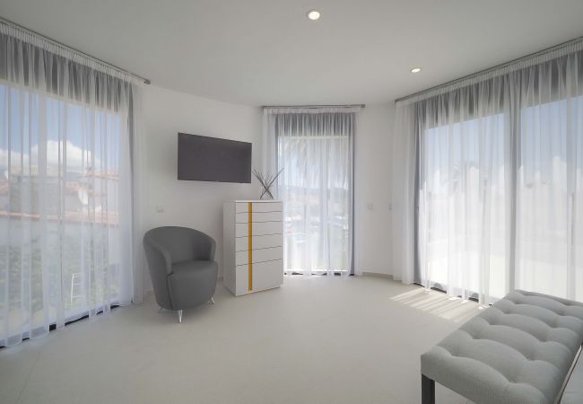 Villa in Empuriabrava - LV18 TER 6A     LOS GRANJEROS