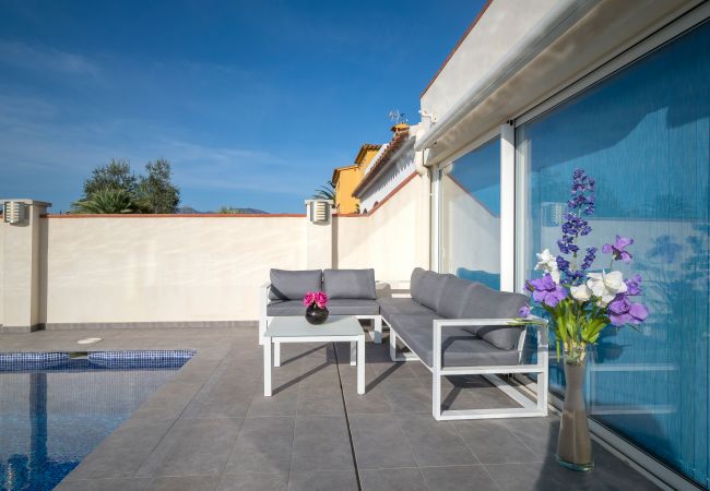 Villa in Empuriabrava - LV19 FALCONERA 19