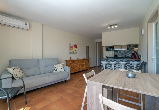 Ferienwohnung in Empuriabrava - ILA30 POBLAT TIPIC