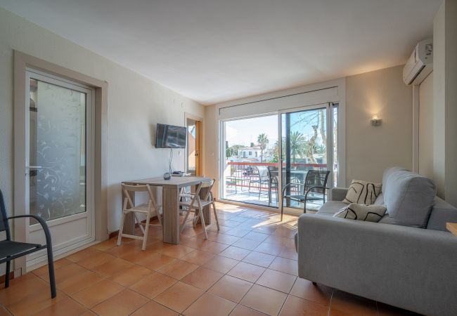 Ferienwohnung in Empuriabrava - ILA30 POBLAT TIPIC