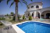 Villa in Empuriabrava - LV28 CAP RAS