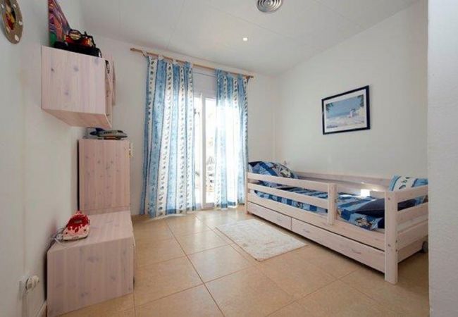 Villa in Empuriabrava - LV29 FALCONERA