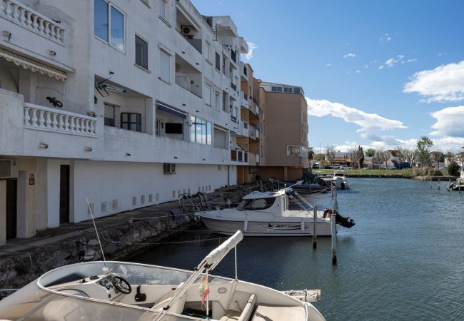 Ferienwohnung in Empuriabrava - ILA32 PORT MISTRAL