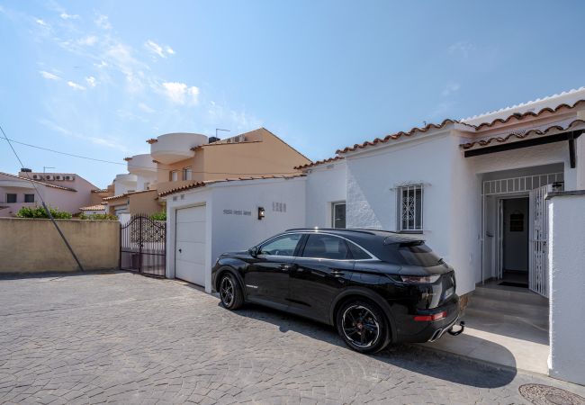 Villa in Empuriabrava - LV37 EBRE 29