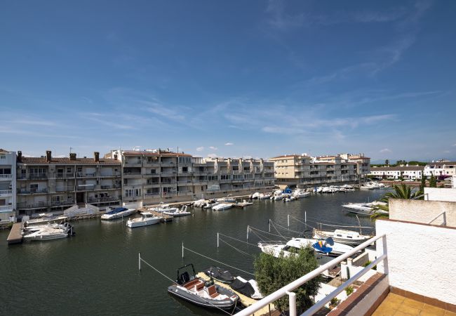 Stadthaus in Empuriabrava - LV40 PORT EMPORDA