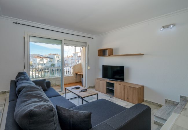 Ferienwohnung in Empuriabrava - ILA37 port ROYAL