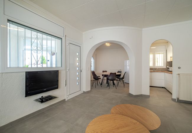 Ferienhaus in Empuriabrava - LV14 FRANCOLI