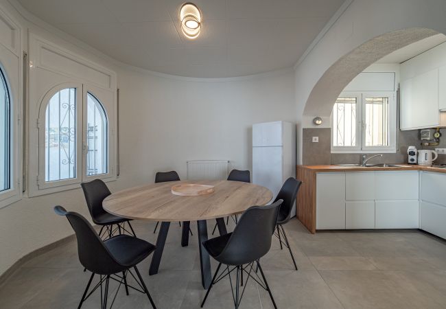 Ferienhaus in Empuriabrava - LV14 FRANCOLI