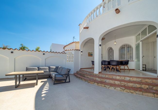 Ferienhaus in Empuriabrava - LV14 FRANCOLI