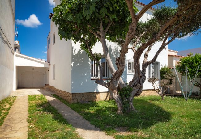 Ferienhaus in Empuriabrava - LV14 FRANCOLI