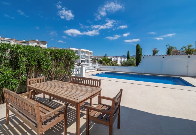 Ferienhaus in Empuriabrava - LV14 FRANCOLI