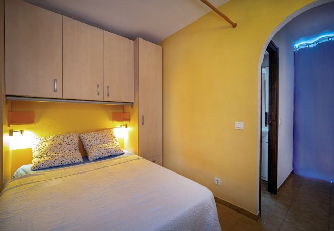 Ferienwohnung in Empuriabrava - ILA33 ALBERES PORT MISTRAL