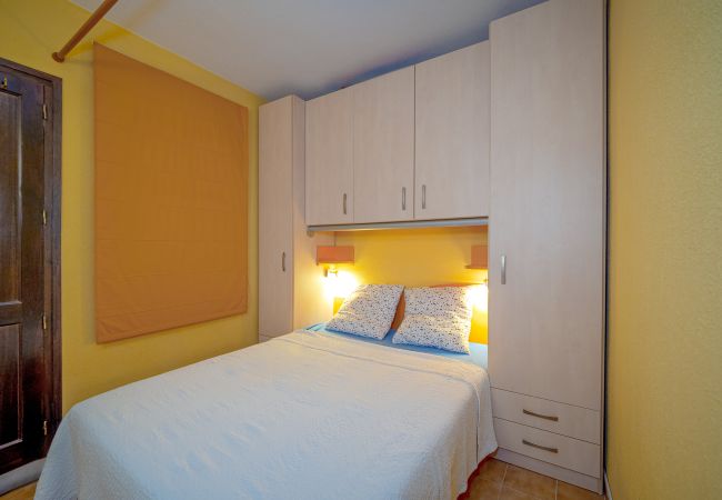 Ferienwohnung in Empuriabrava - ILA33 ALBERES PORT MISTRAL