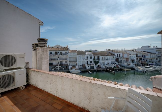 Doppelhaushälfte in Empuriabrava - LV07 PORT BANYULS