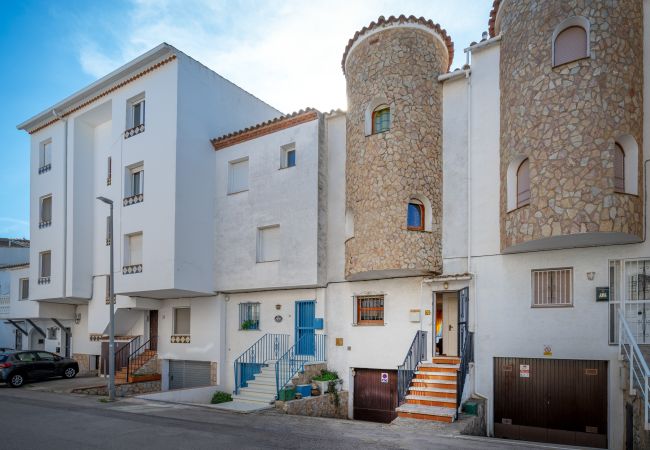 Doppelhaushälfte in Empuriabrava - LV07 PORT BANYULS
