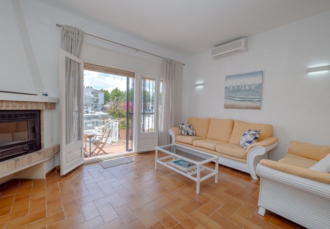 Doppelhaushälfte in Empuriabrava - LV07 PORT BANYULS
