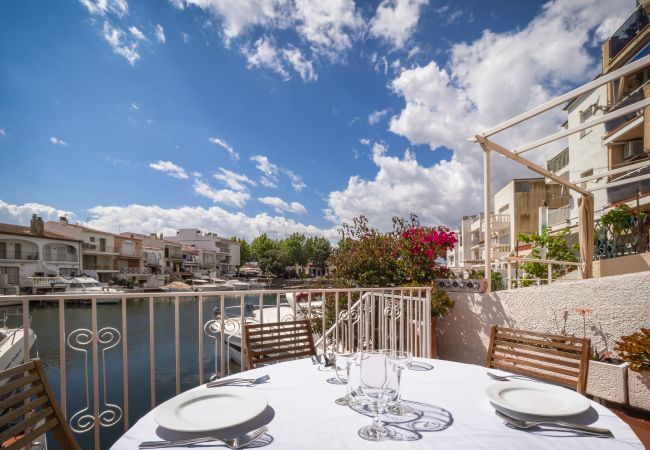 Doppelhaushälfte in Empuriabrava - LV07 PORT BANYULS