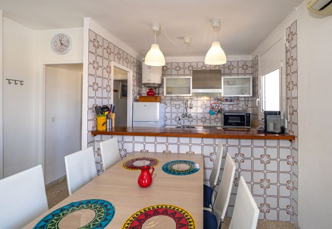 Ferienwohnung in Empuriabrava - ILA13 POBLAT TIPIC