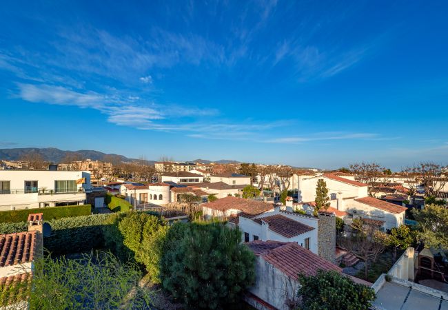 Ferienhaus in Empuriabrava - ILV03 MONTSENY