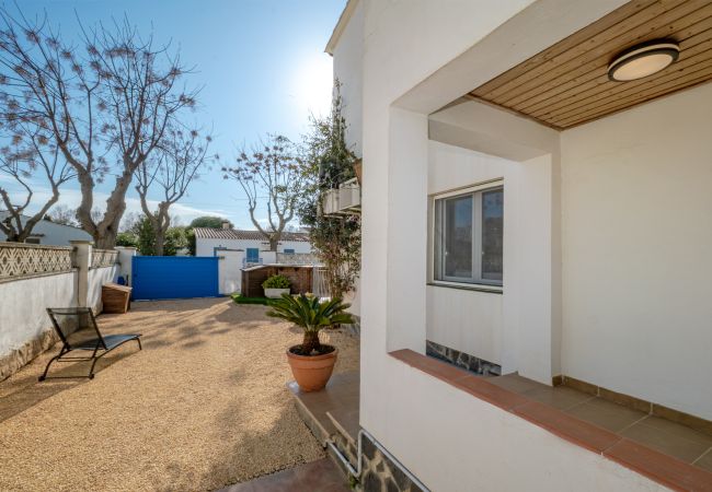 Ferienhaus in Empuriabrava - ILV03 MONTSENY