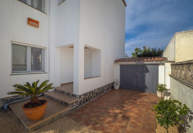 Ferienhaus in Empuriabrava - ILV03 MONTSENY