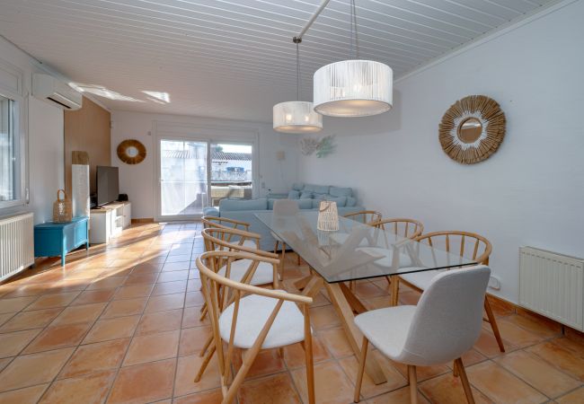 Ferienhaus in Empuriabrava - ILV03 MONTSENY