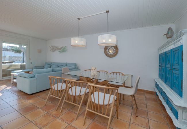 Ferienhaus in Empuriabrava - ILV03 MONTSENY