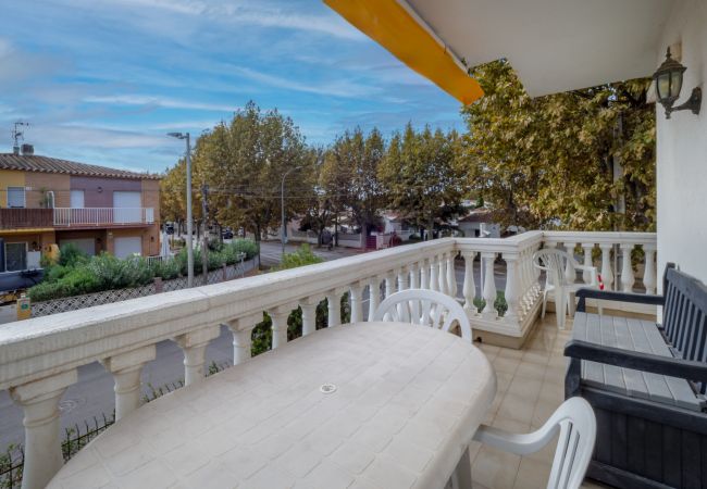 Ferienwohnung in Empuriabrava - ILA32 MARISA